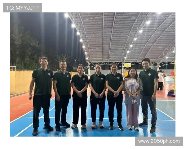 南京排球队的默契配合揭秘:团队精神与技术的完美结合 南京排球队的默契配合揭秘:团队精神与技术的完美结合