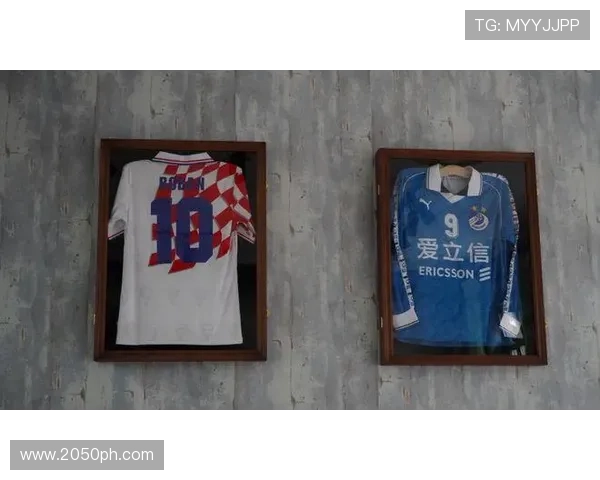 爱立信足球明星背后的故事与成就探秘 爱立信足球明星背后的故事与成就探秘